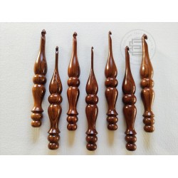 Wood Crochet Ergonomic Soft Grip Hook Set of 7